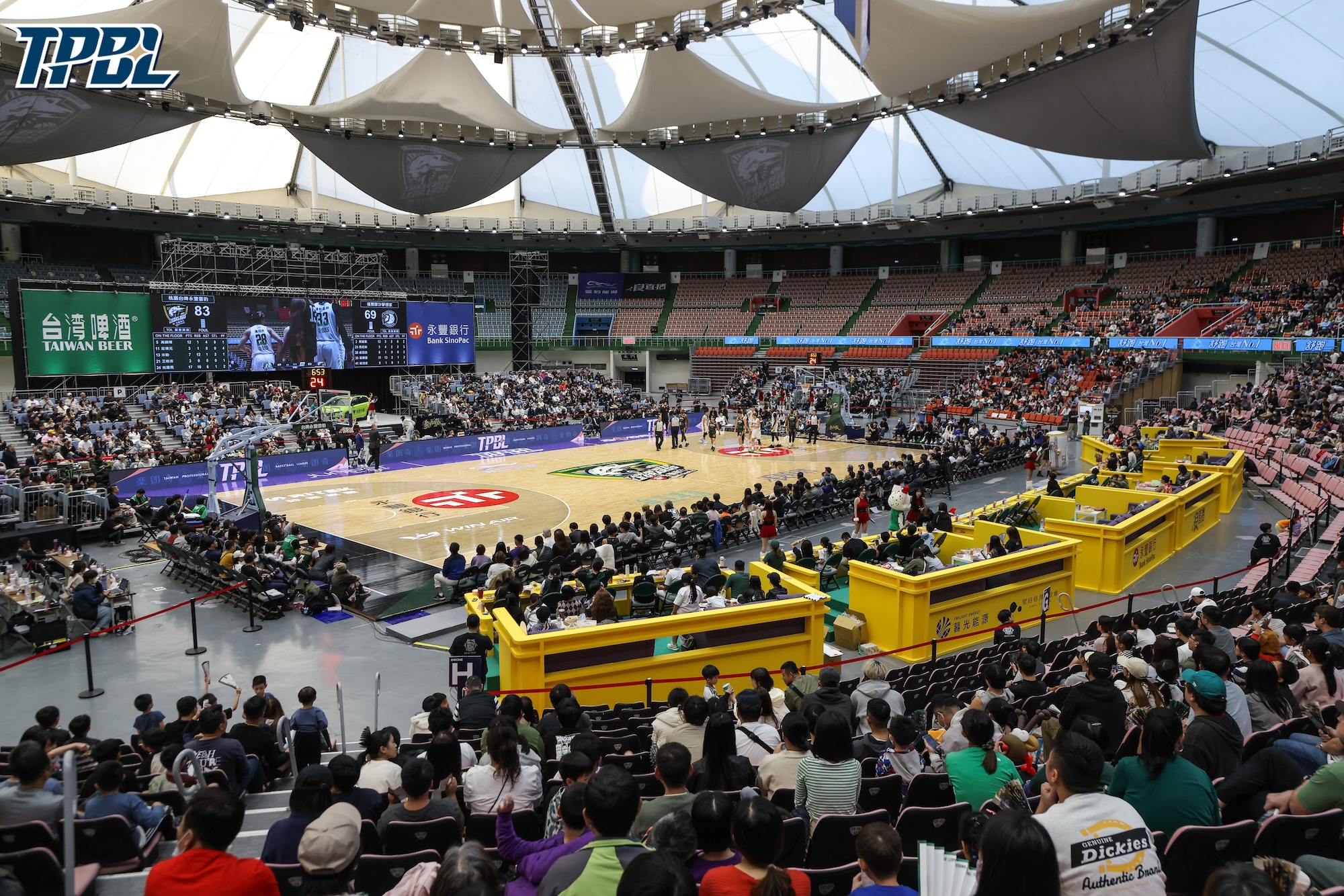 TPBL》桃園巨蛋整修前封關戰　雲豹4連勝收尾　兩場主場破萬人次