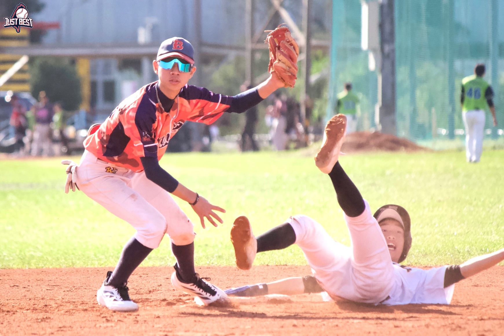 臺北就是棒》守備誤事陽明國中遭和平聯隊逆轉 敦化國中擊退火焰勇士喜收五連勝