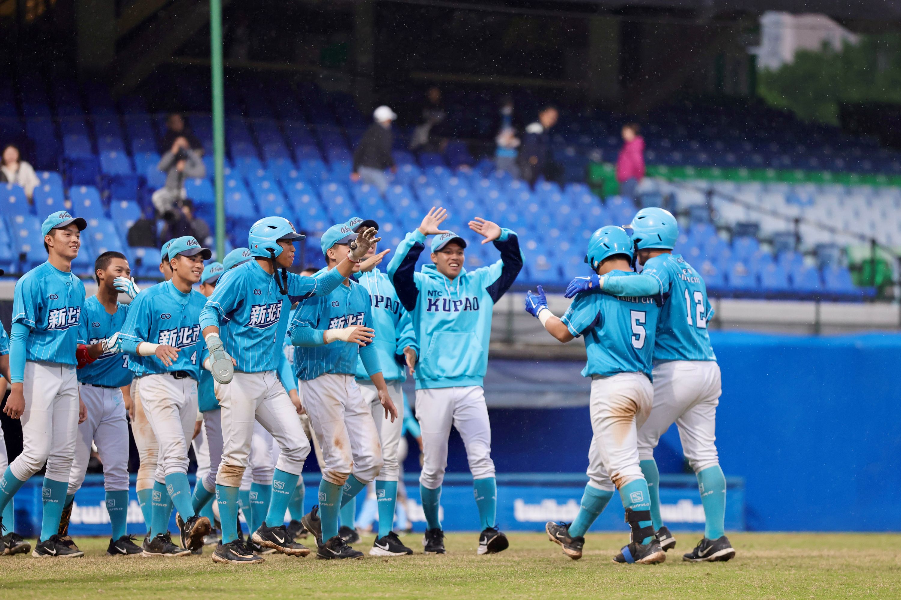 新北富邦U18》許子彥再見安打！新北藍驚險逆轉高雄目標8連霸　雲林首度打冠軍戰