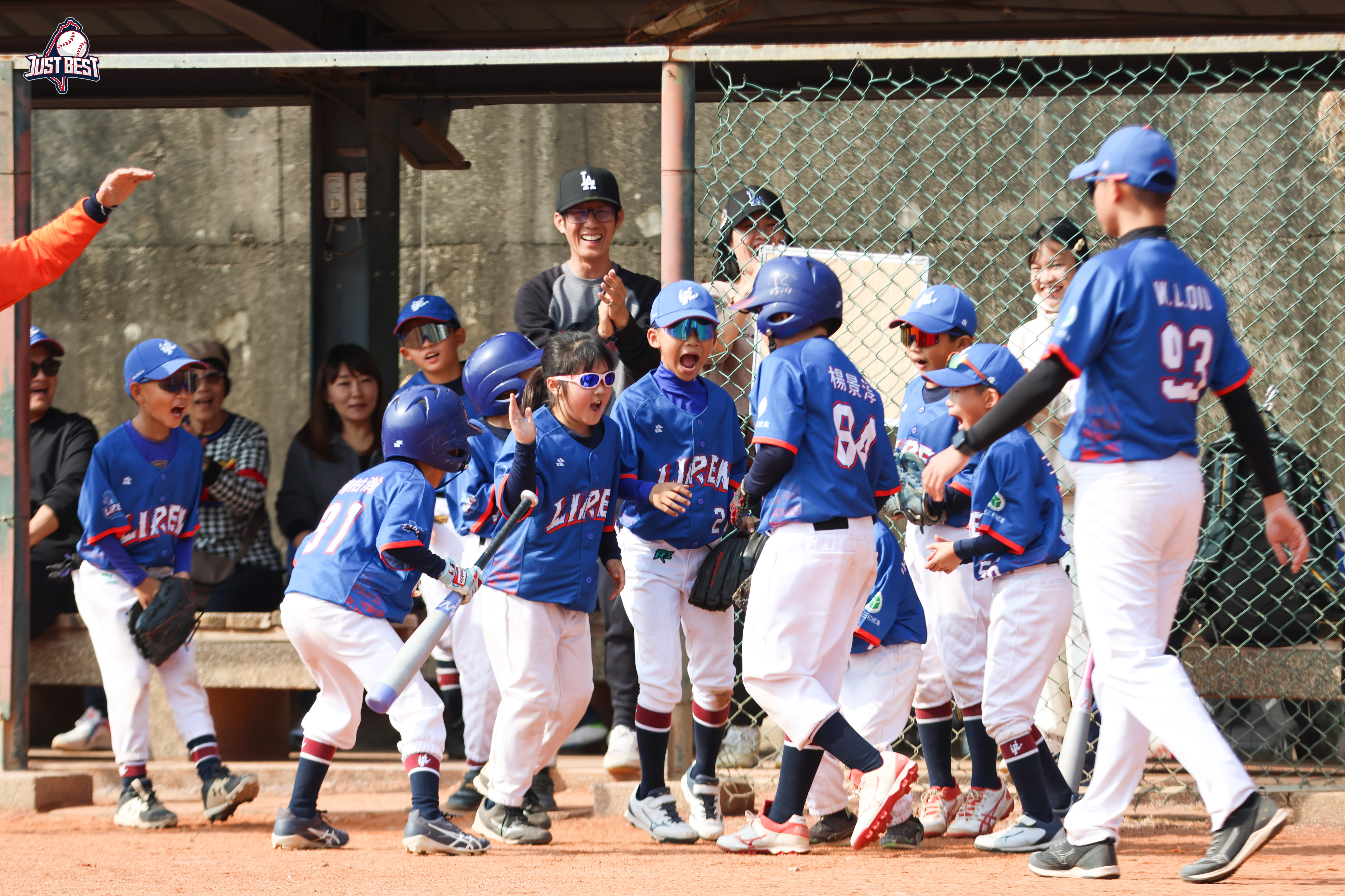 高雄就是棒》U9立人暴龍楊景淳場場炸裂 先後擊退魔法棒球學院、Kapybara奪冠