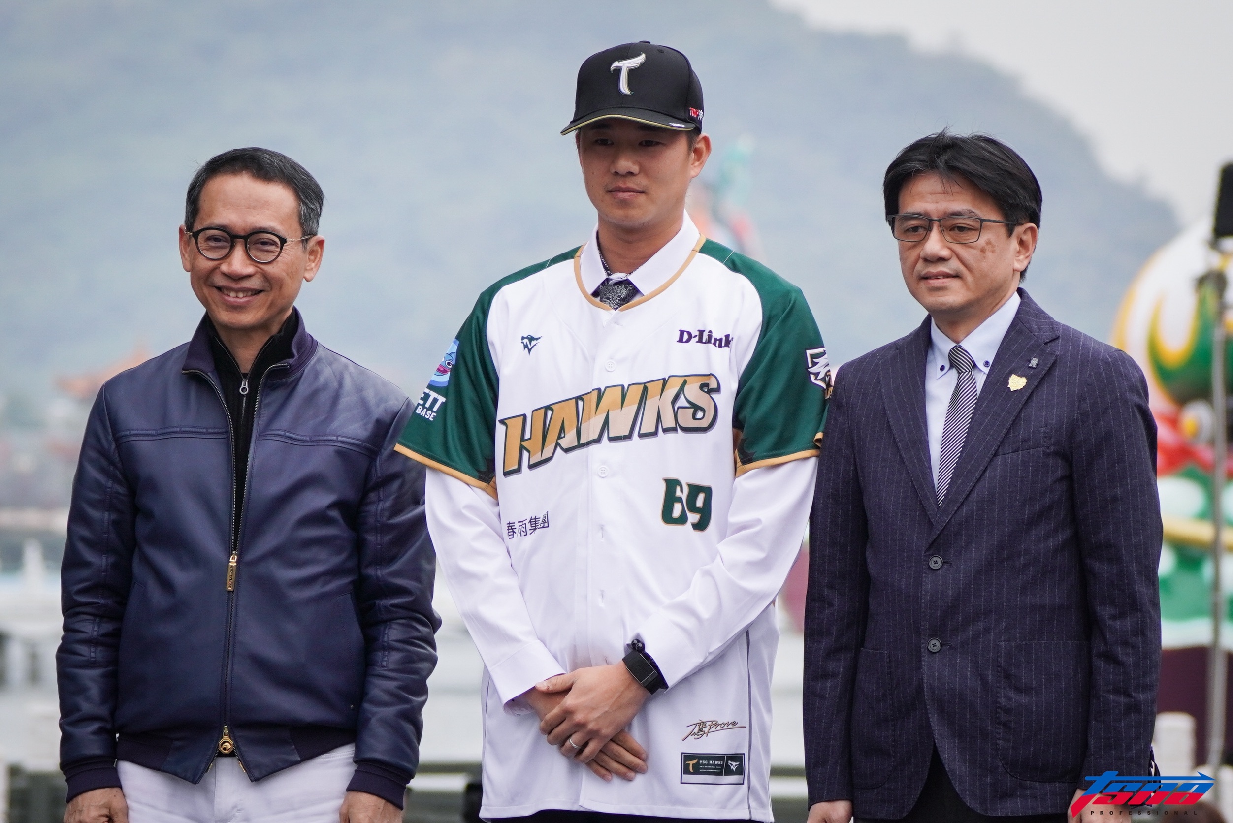 台鋼雄鷹》黃子鵬月薪105萬台鋼投手第一人！　看到宿舍感想「要珍惜」