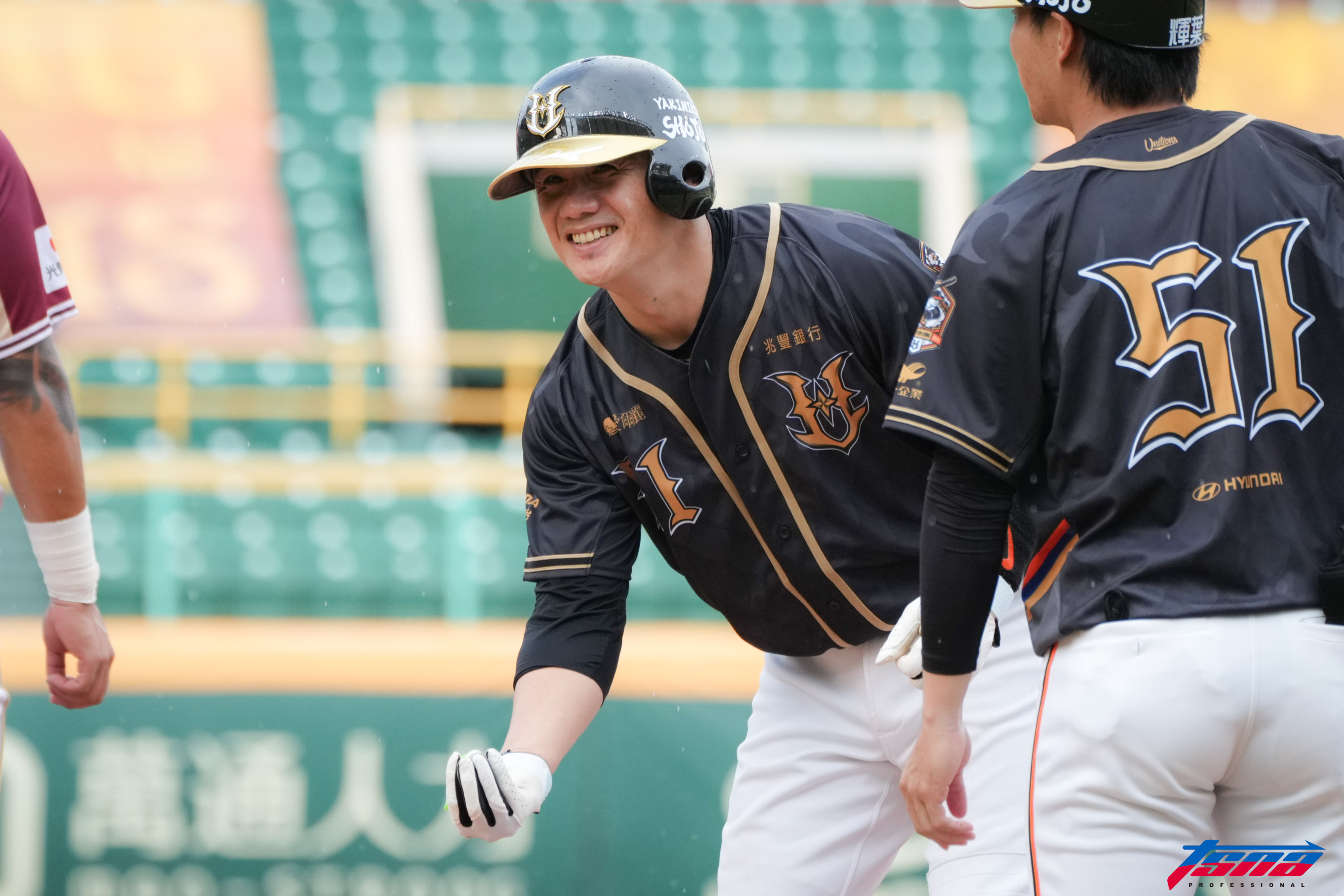 統一獅》只打5場關節發炎　陳鏞基離開登錄