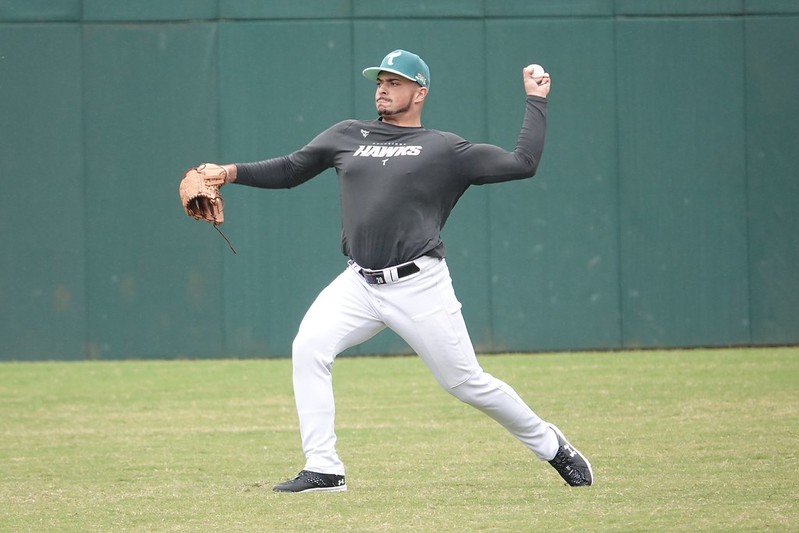 台鋼雄鷹》測試美國左投路竹報到　來台契機來自馬來寶