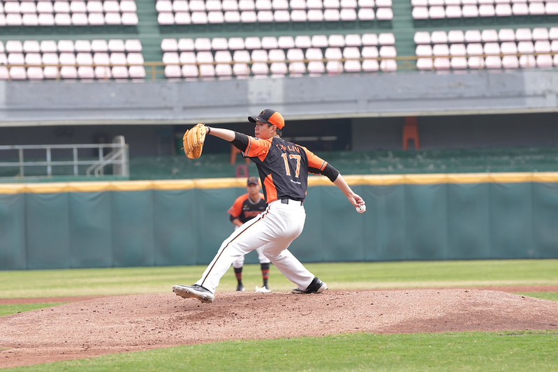 統一獅》紅白戰14投登板　哀宥宇不滿意控球