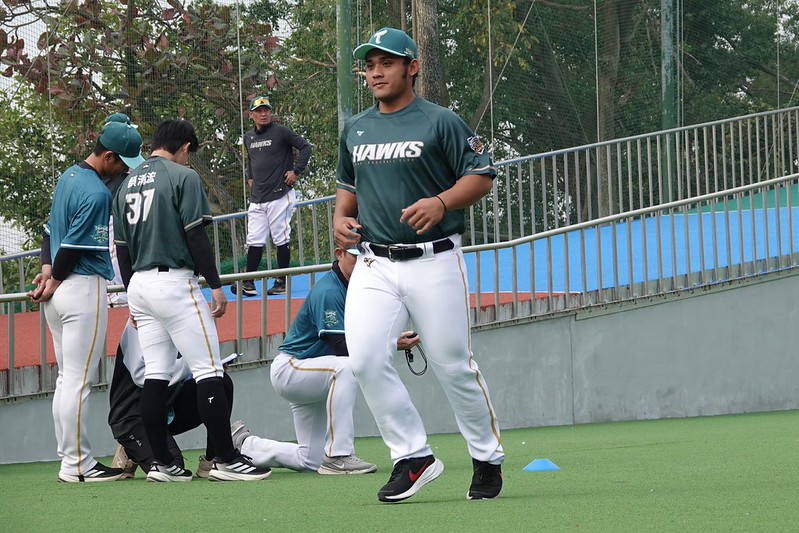 台鋼雄鷹》攻擊評價不錯的捕手　顏采丞春訓專注練守備