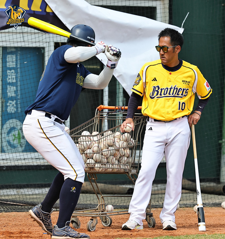 中信兄弟》當DJ播6國國歌、塞名古屋麻糬餵選手　平野惠一顛覆日本總仔形象