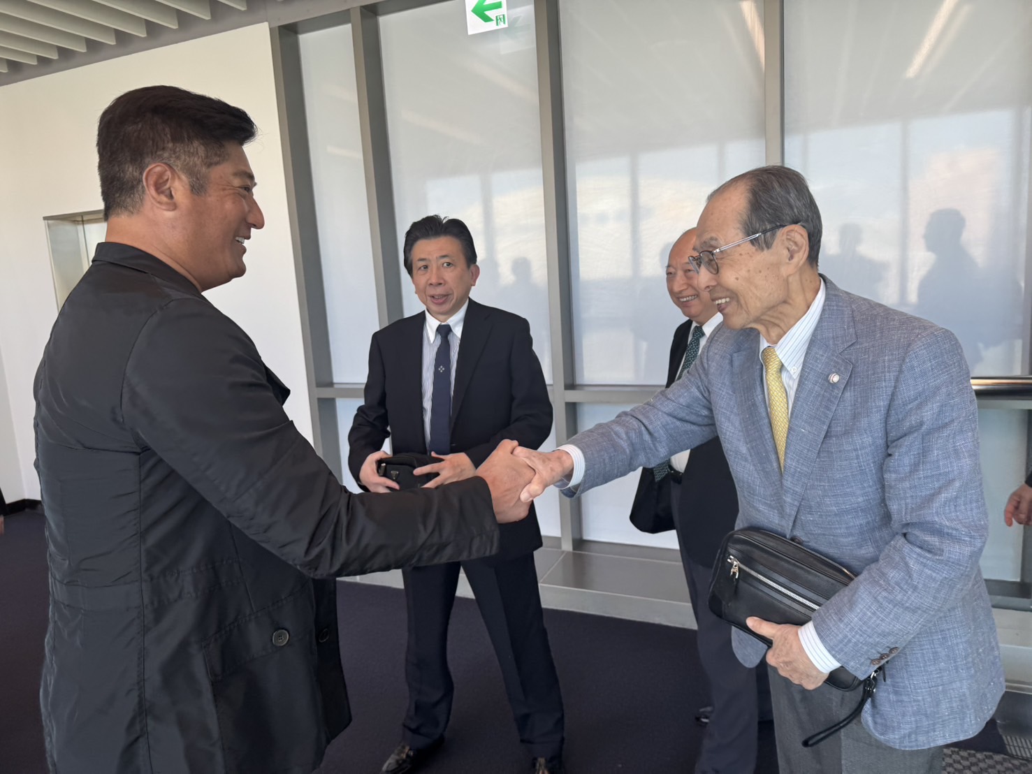 棒球》王貞治會長為軟銀交流賽來台勉勵！　棒協理事長辜仲諒親自迎接