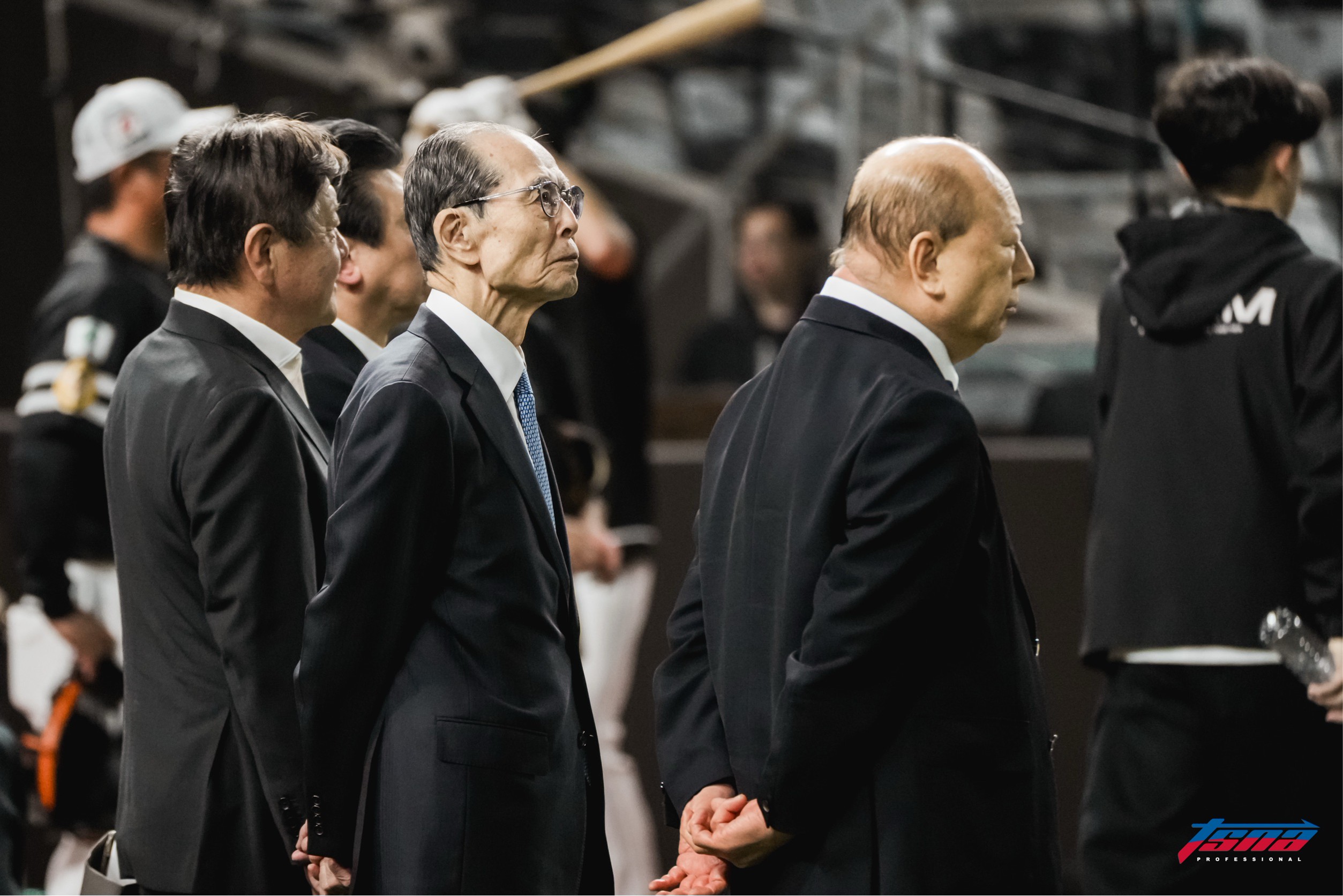 台日交流賽》勉勵小球員勇敢追夢！　王貞治說出名言：「要超越你的偶像」