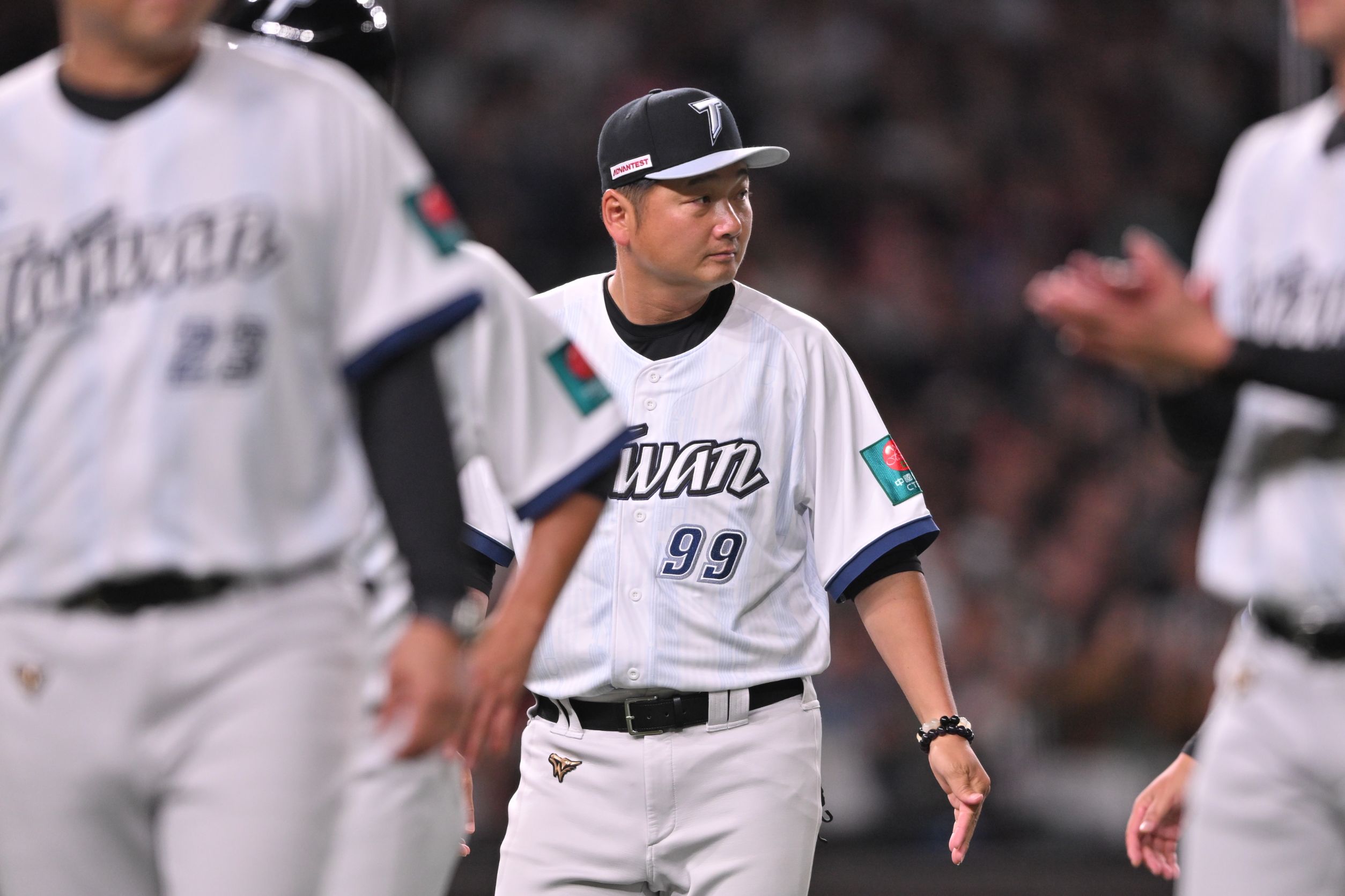 台日交流賽》曾豪駒強調鄭浩均抽筋無大礙！　徐若熙球速跟準度令人安心