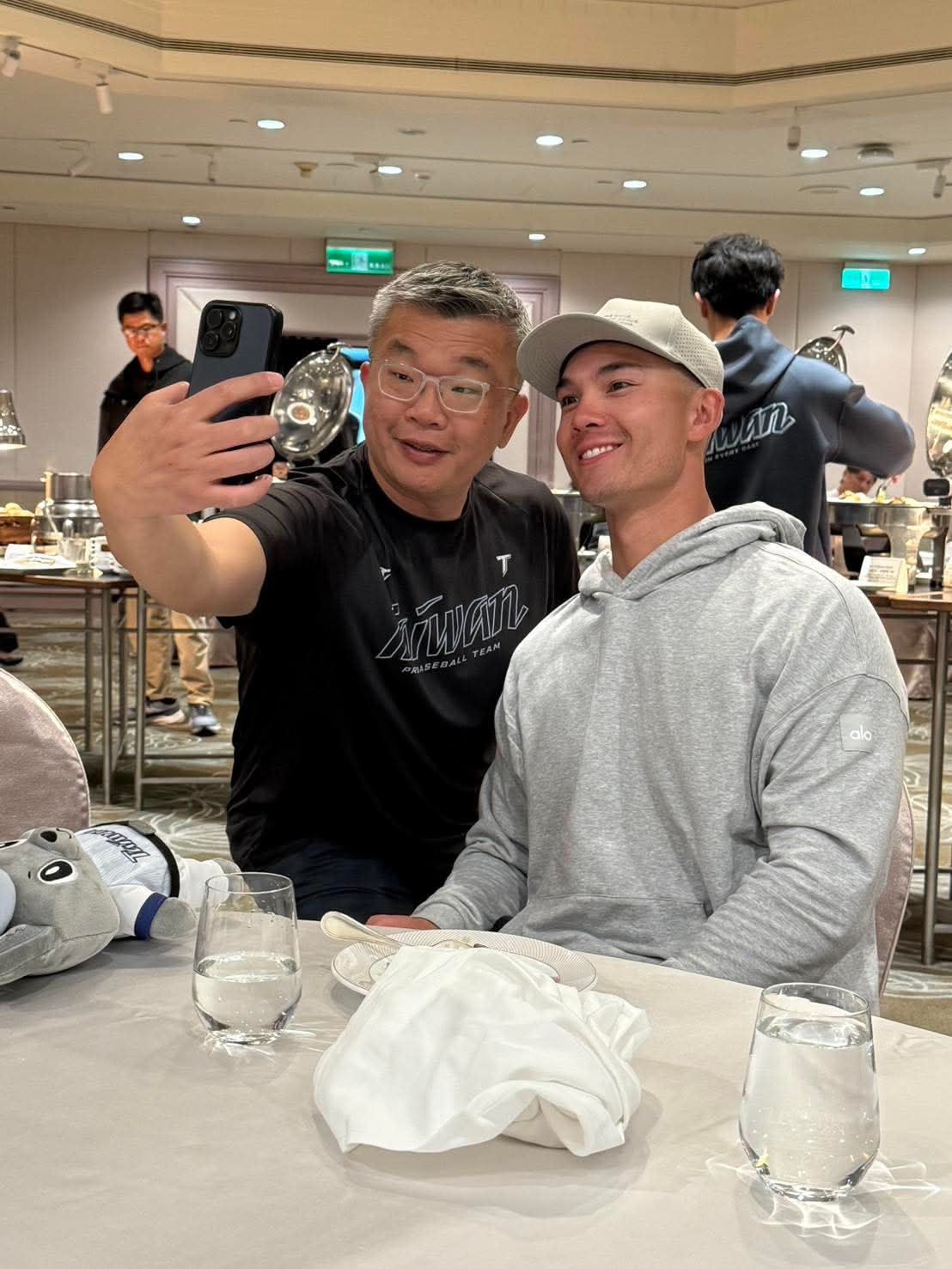 WBC》Stuart Fairchild抵達飯店跟中華隊友打招呼   今正式加入練習