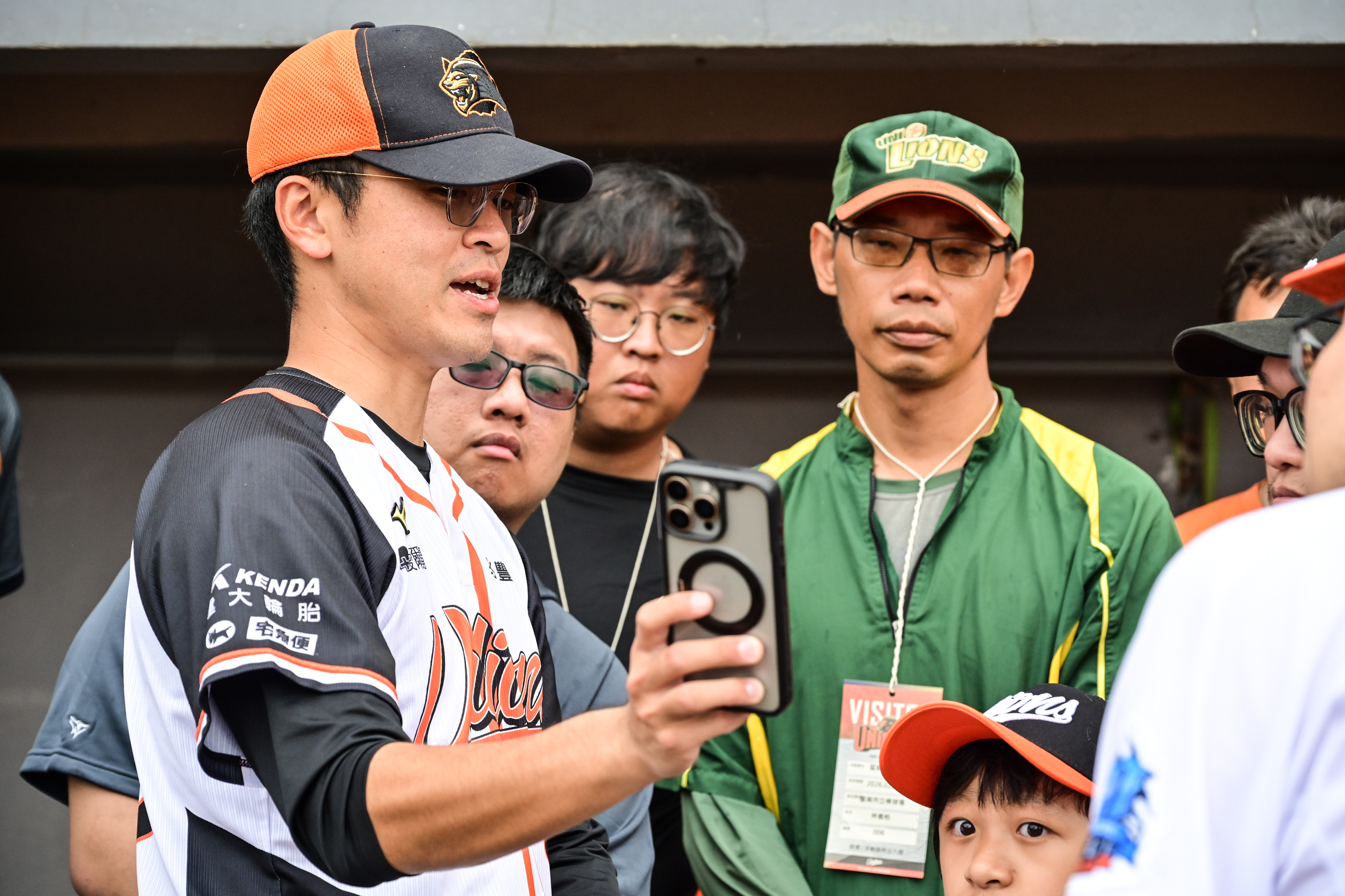 統一獅》萊！萊坐！有你真好同樂會！ 吸引3000位球迷齊聚台南棒球場