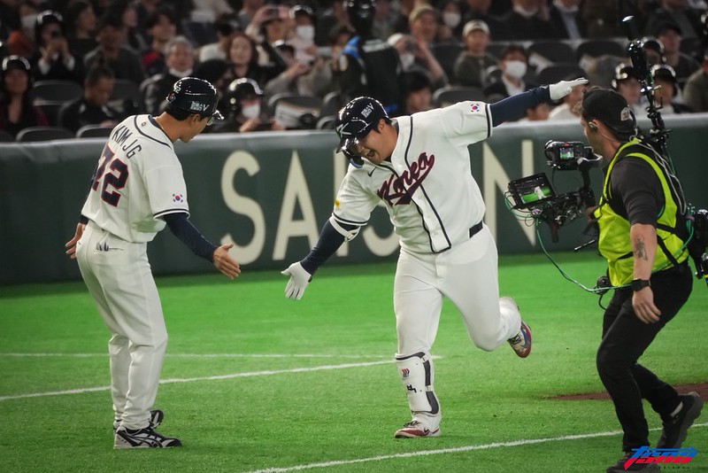 WBC》韓國隊飛翔姿勢是指「邁阿密專機」　文保景：日本一定是想贏的對手