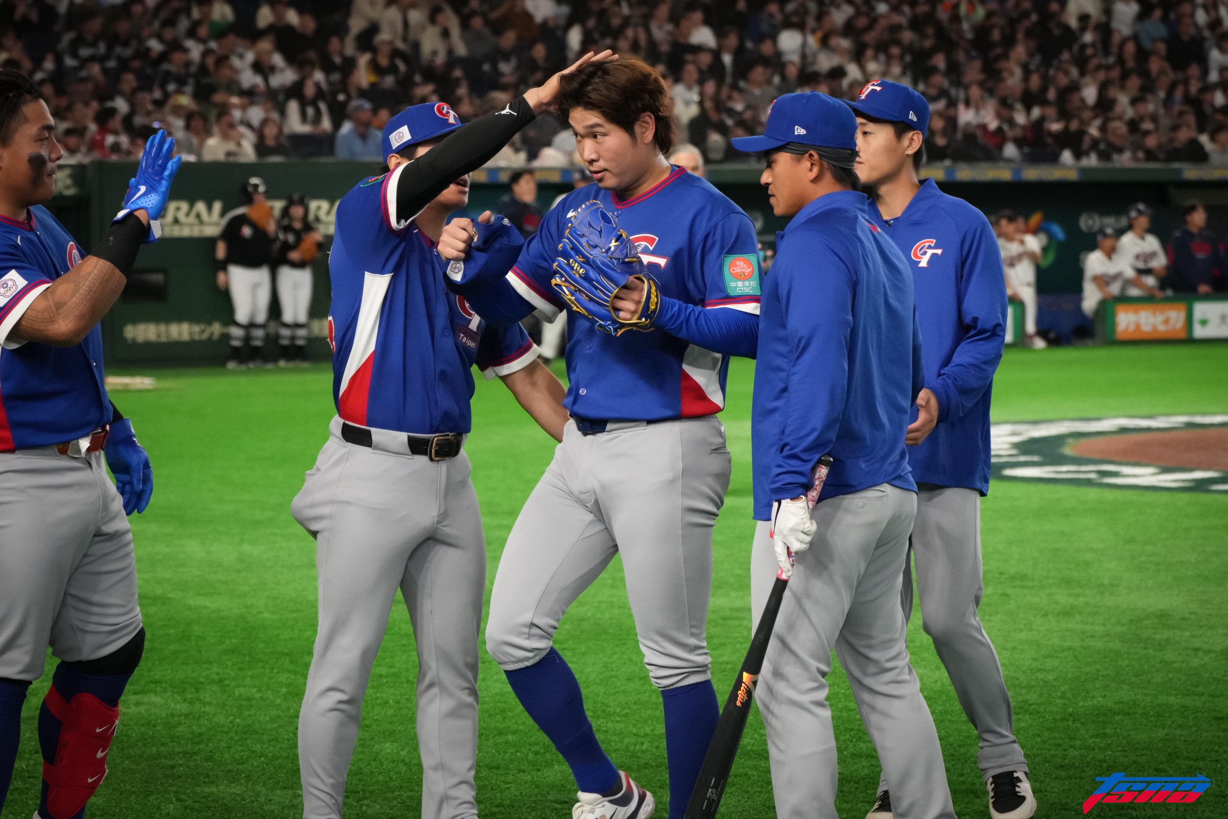 WBC》古林睿煬好投但見血！　褲子染紅疑右手食指破皮