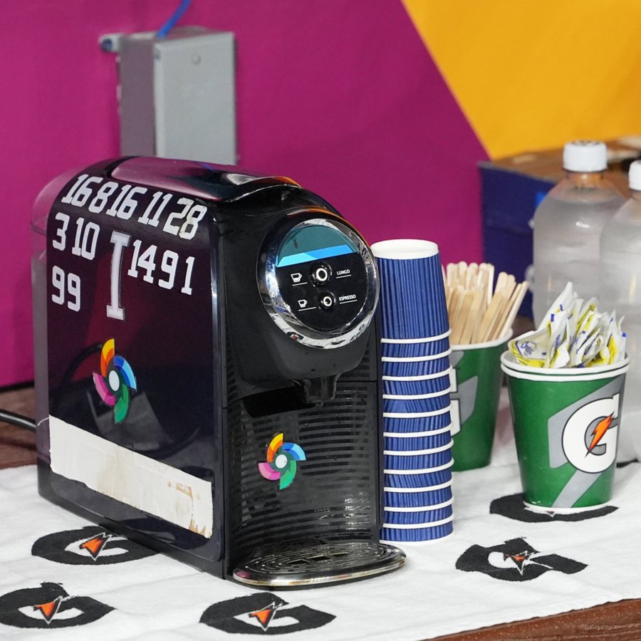 WBC》世界14義大利「咖啡機」驚奇之旅畫下句點　球員眼眶泛淚彼此擁抱