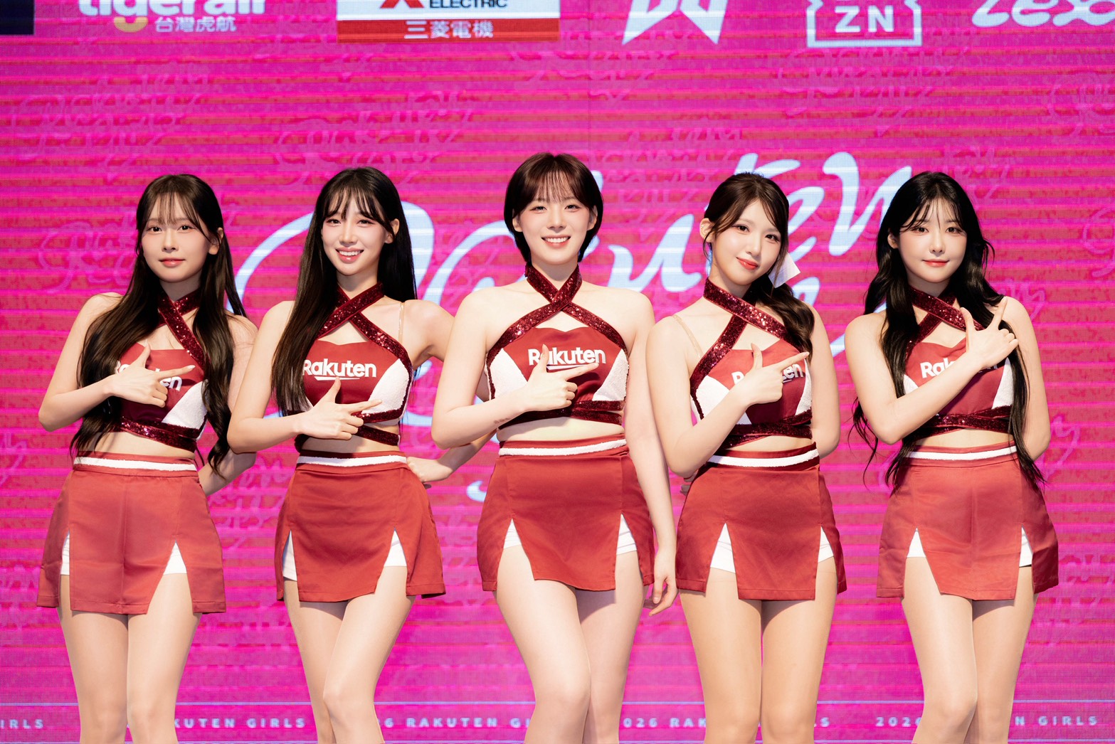 樂天女孩》靠廉世彬入坑台灣！高佳彬挑戰雙棲應援　金佳垠曝「早被圈粉」