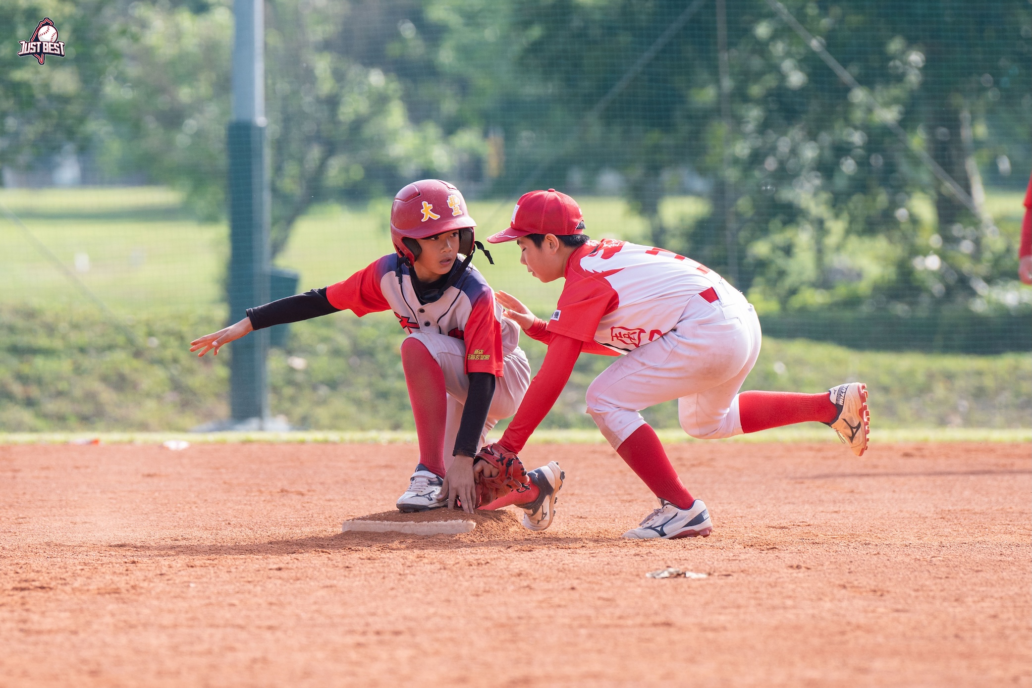 臺北就是棒》一分差的對決！大豐噴火龍驚險守住文山黑衫軍反撲 文山黑衫軍展現壘間破壞力7比1擊敗東園雄鷹