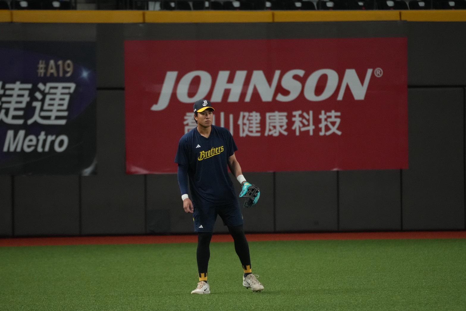 中信兄弟》化身外野「黃金超跑」！　許庭綸確定進入一軍開季名單