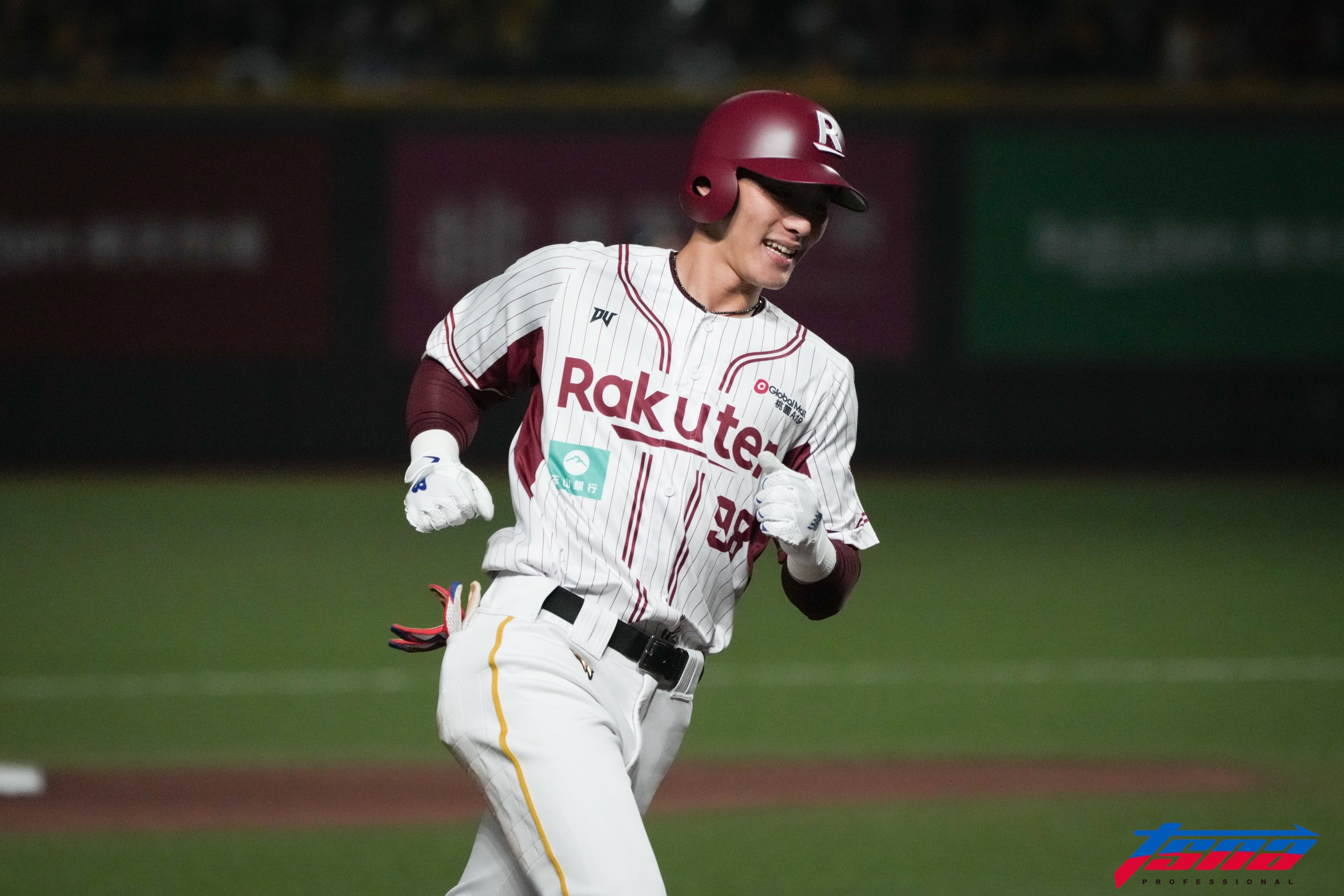 樂天桃猿》陳晨威重返一棒！　何品室融板凳出發