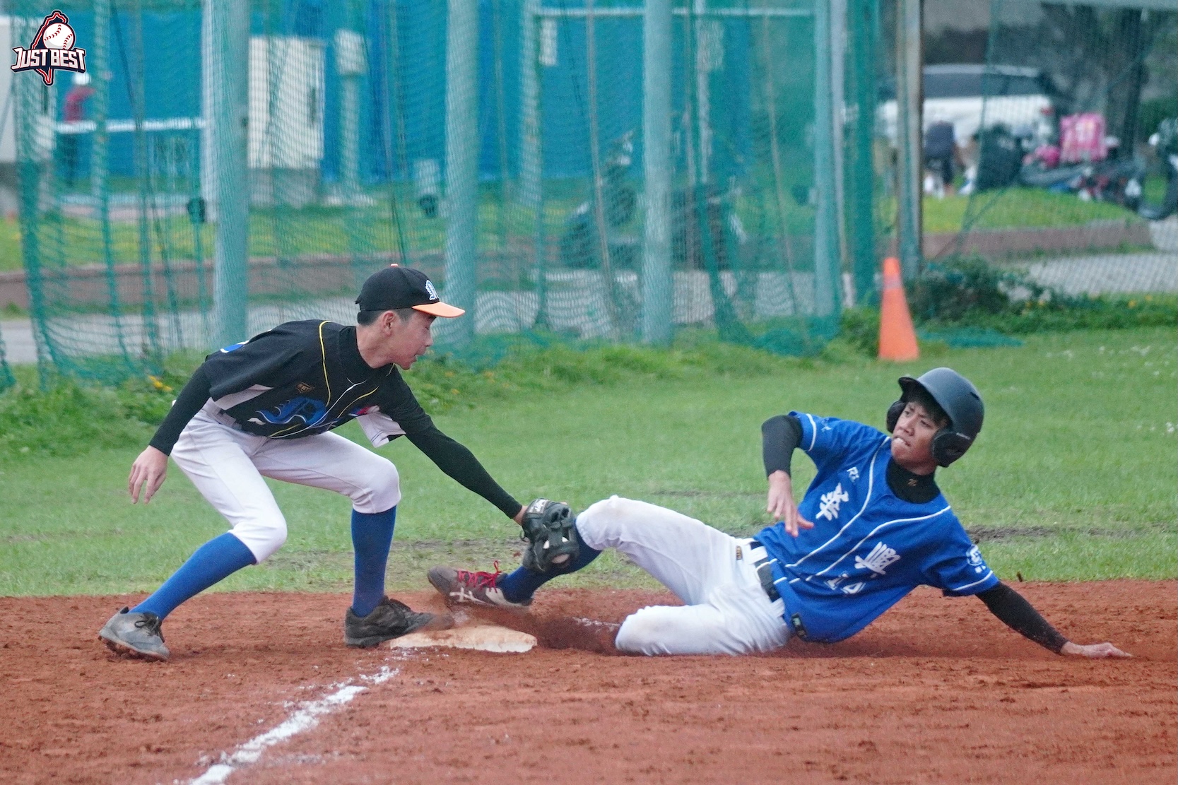 臺北就是棒》華興中學強襲二連勝 力量河馬末局大逆轉光芒社區