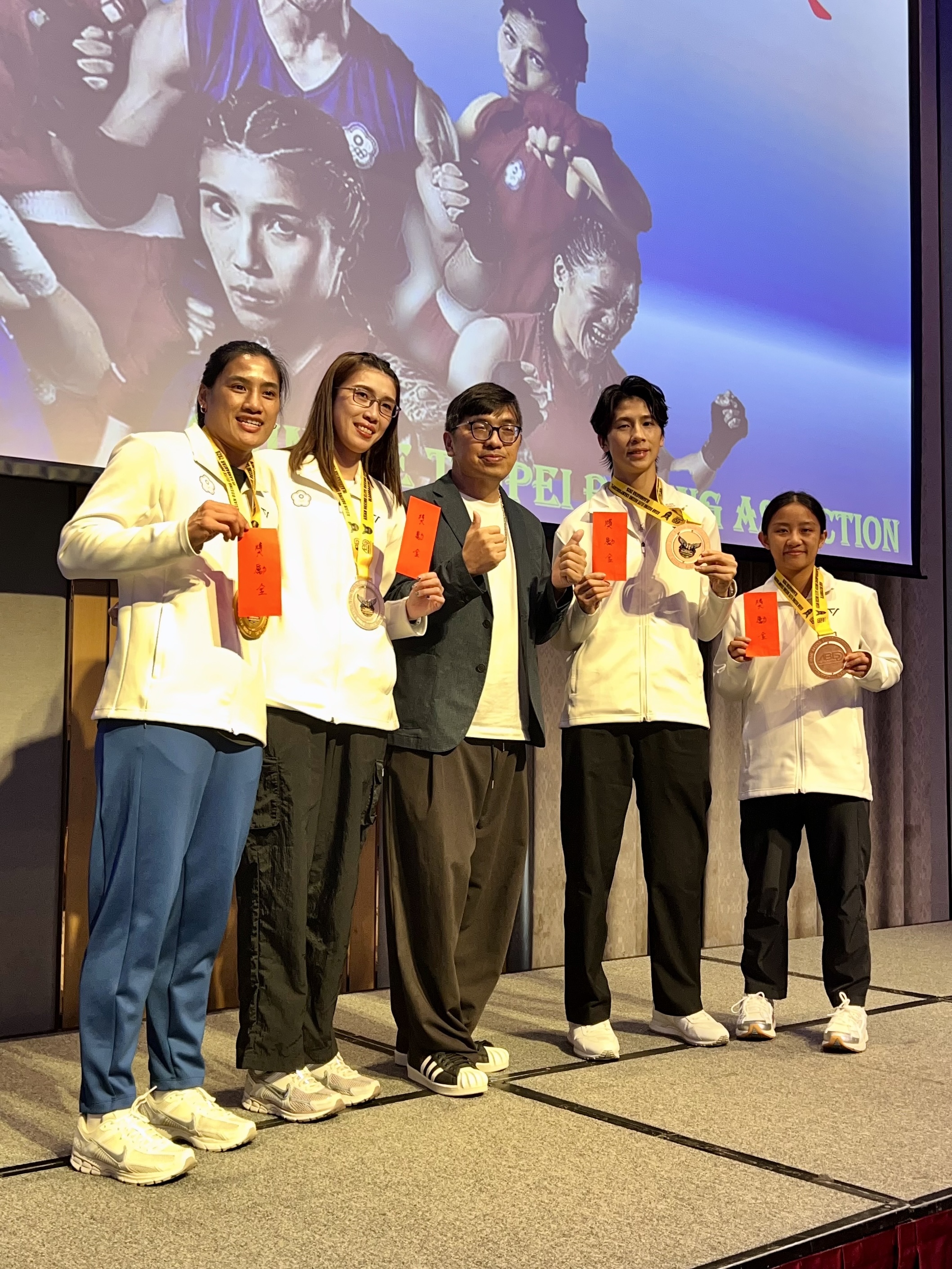 拳擊》「四金釵」林郁婷、黃筱雯、陳念琴、吳詩儀　現身協會感恩餐敘