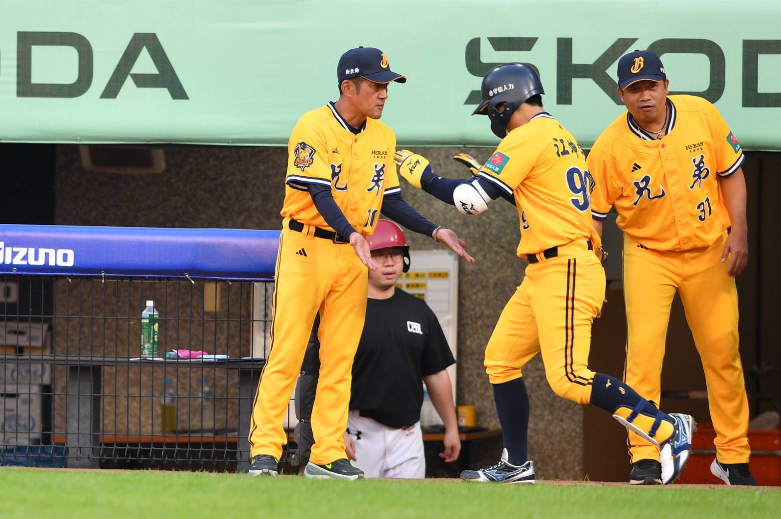 中信兄弟》首局就用短打有原因！　平野惠一希望球員更強勢一點