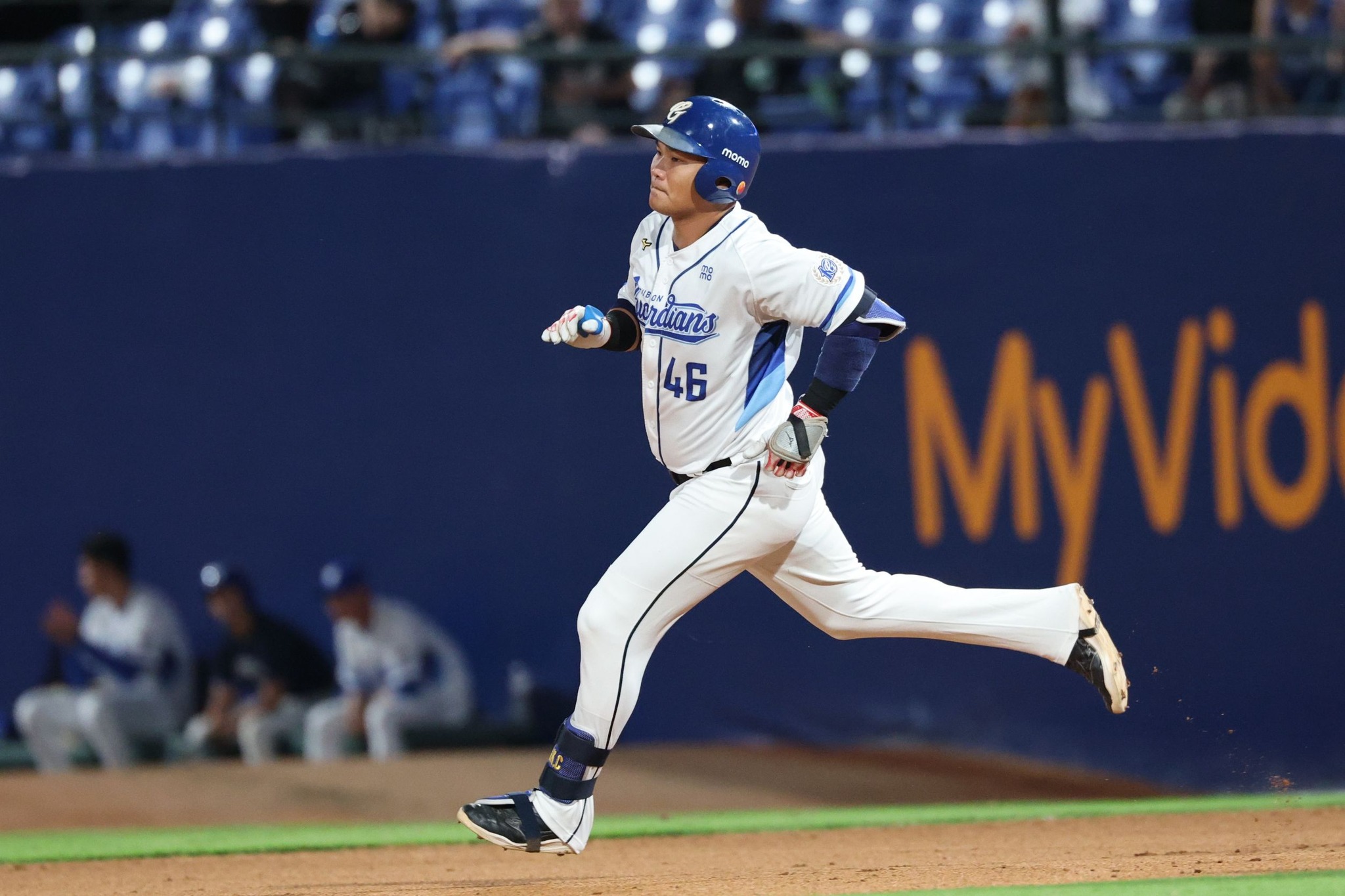 富邦悍將》范國宸攻佔打擊榜「三冠」　高國輝認為他往中長程型態發展比較好