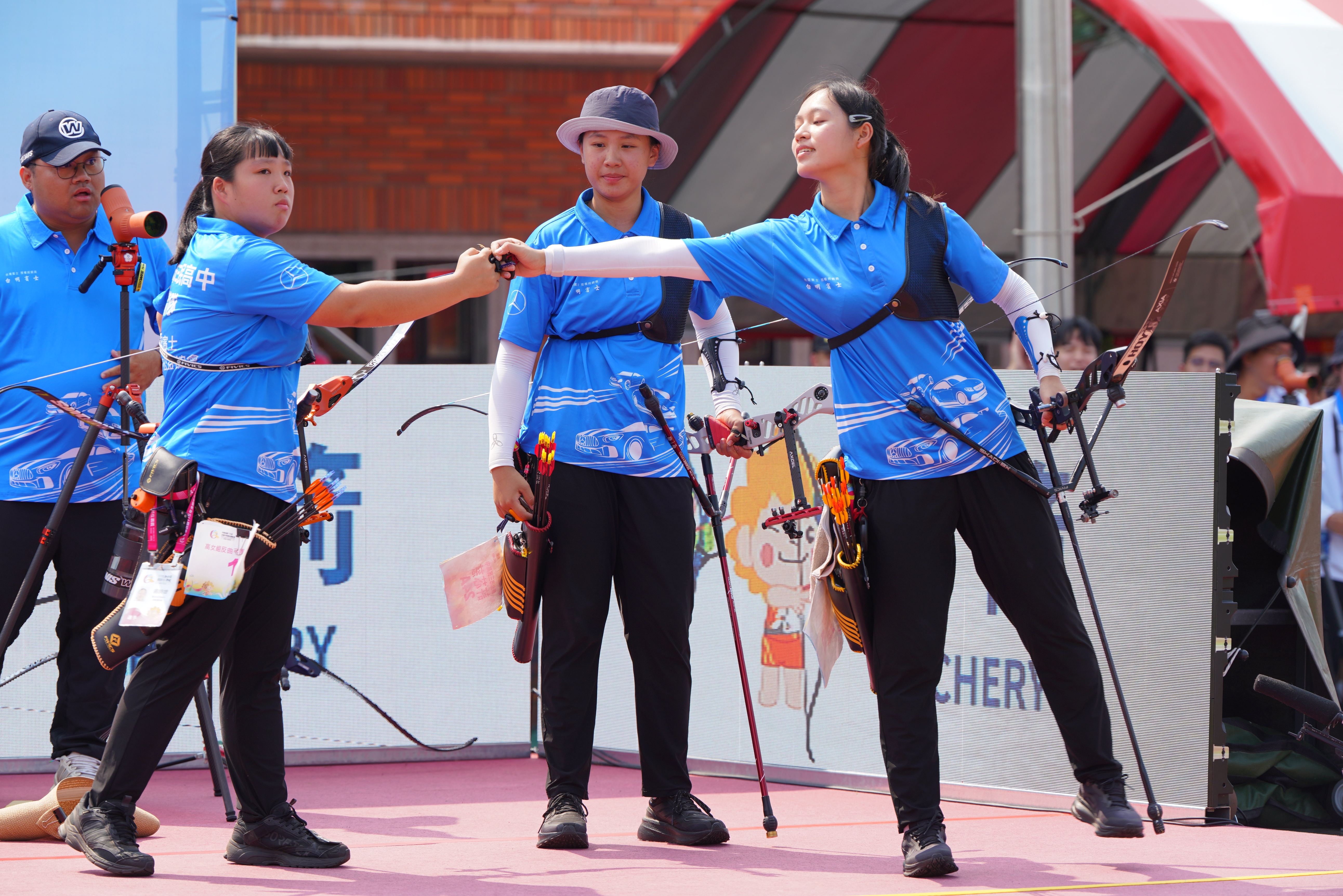 全中運》專注做好自己　新北三民高中反曲弓女團3連霸