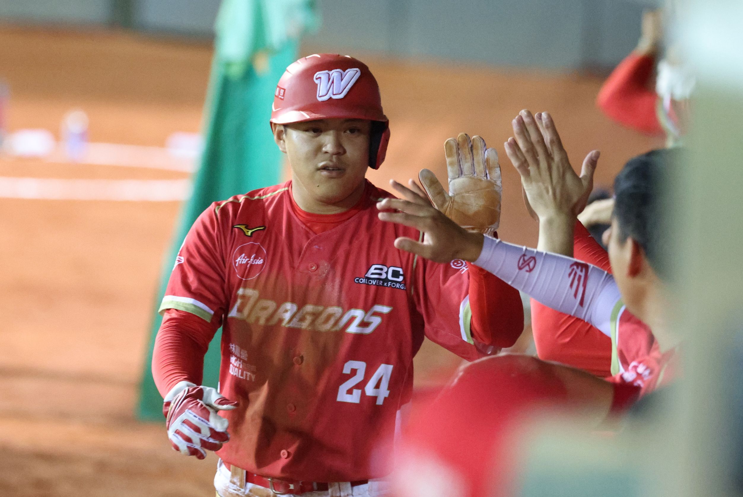 味全龍》近6戰11安成「四割男」　王順和：不讓投手容易解決