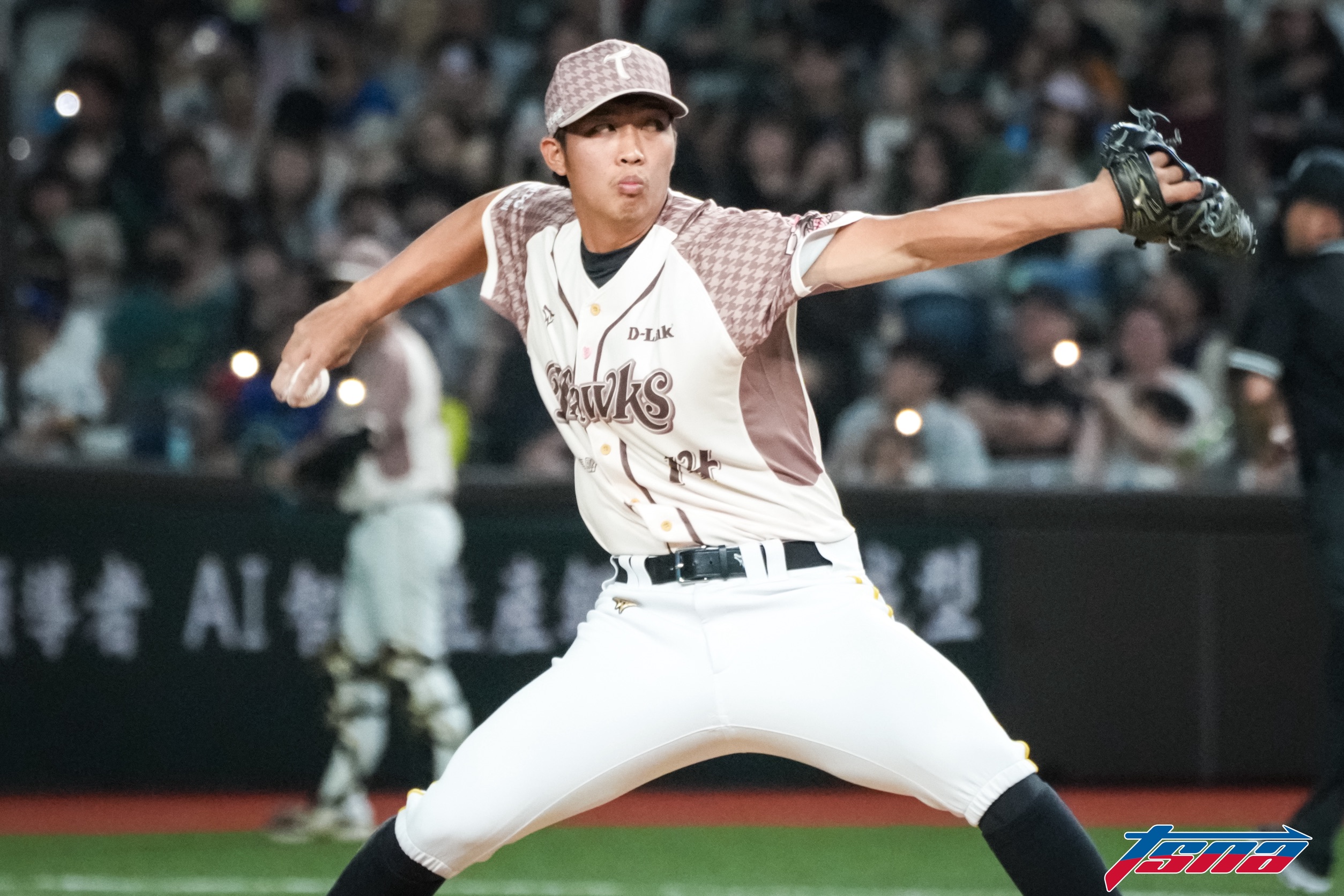 林詩翔，黃以信攝。