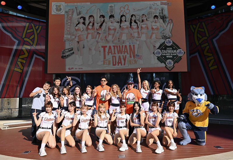 UniGirls美國巡迴行程。（圖／統一獅提供）