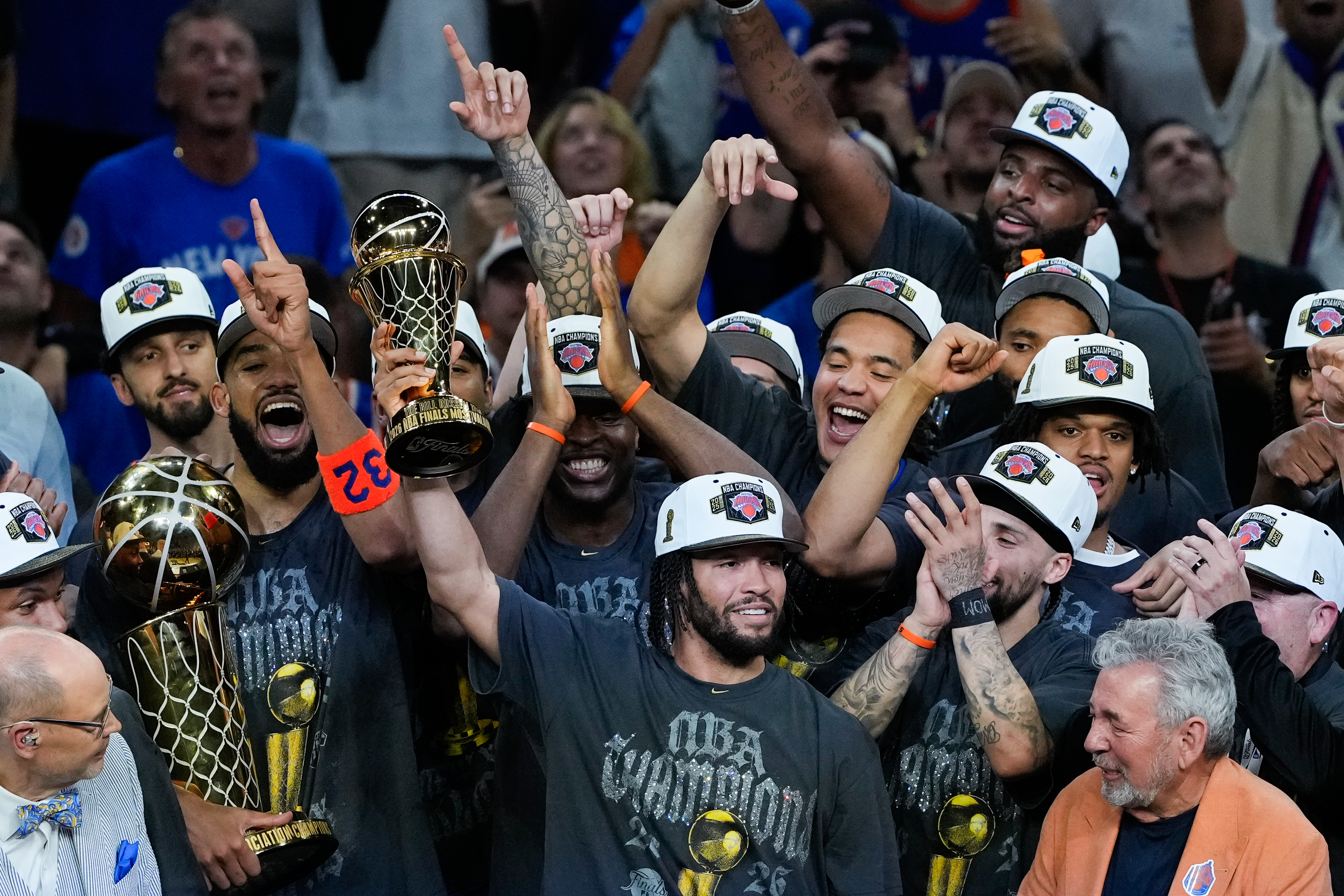 NBA》睽違53年封王掀搶購潮　尼克冠軍商品銷售創紀錄