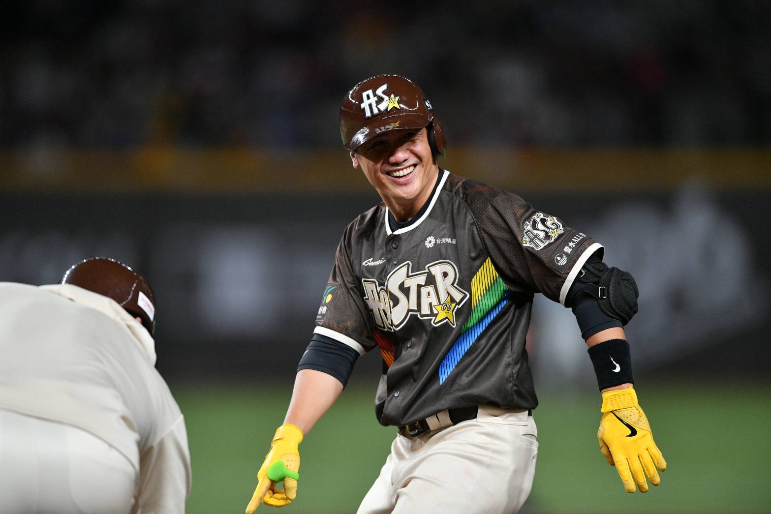 中職明星賽》陳鏞基開轟奪MVP！　明星隊擊敗台灣隊助郭天信破除9連敗魔咒