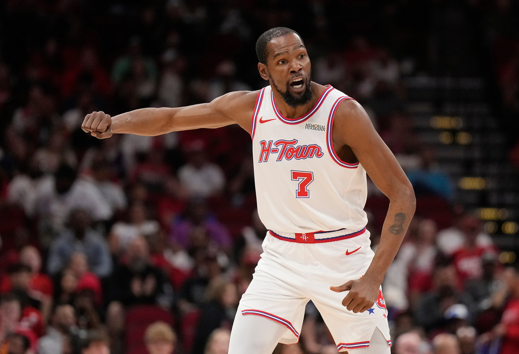 NBA》詹姆斯加盟76人太豪華！坐擁4名場均25分得分手　KD：想起當年宇宙勇