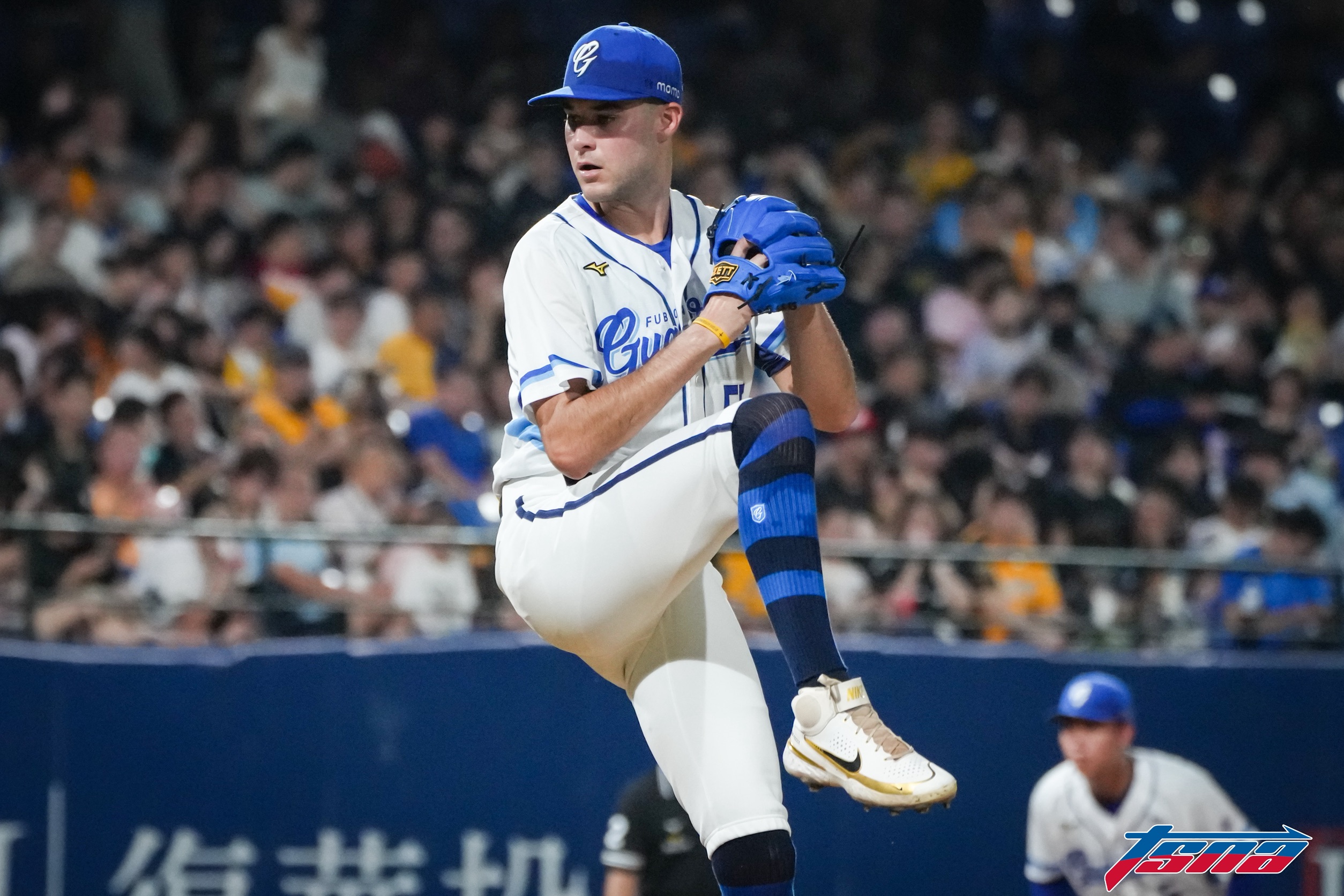中職》瑪帝斯5.2局失2分生涯初登板就幫富邦悍將奪勝！　中信兄弟全年淘汰指數M18
