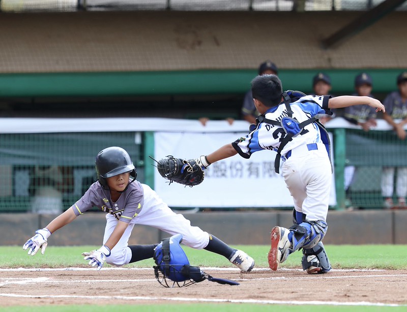 社區棒球》爾曼羅索普帶隊1年　北勢雷爵奪智通盃第3名