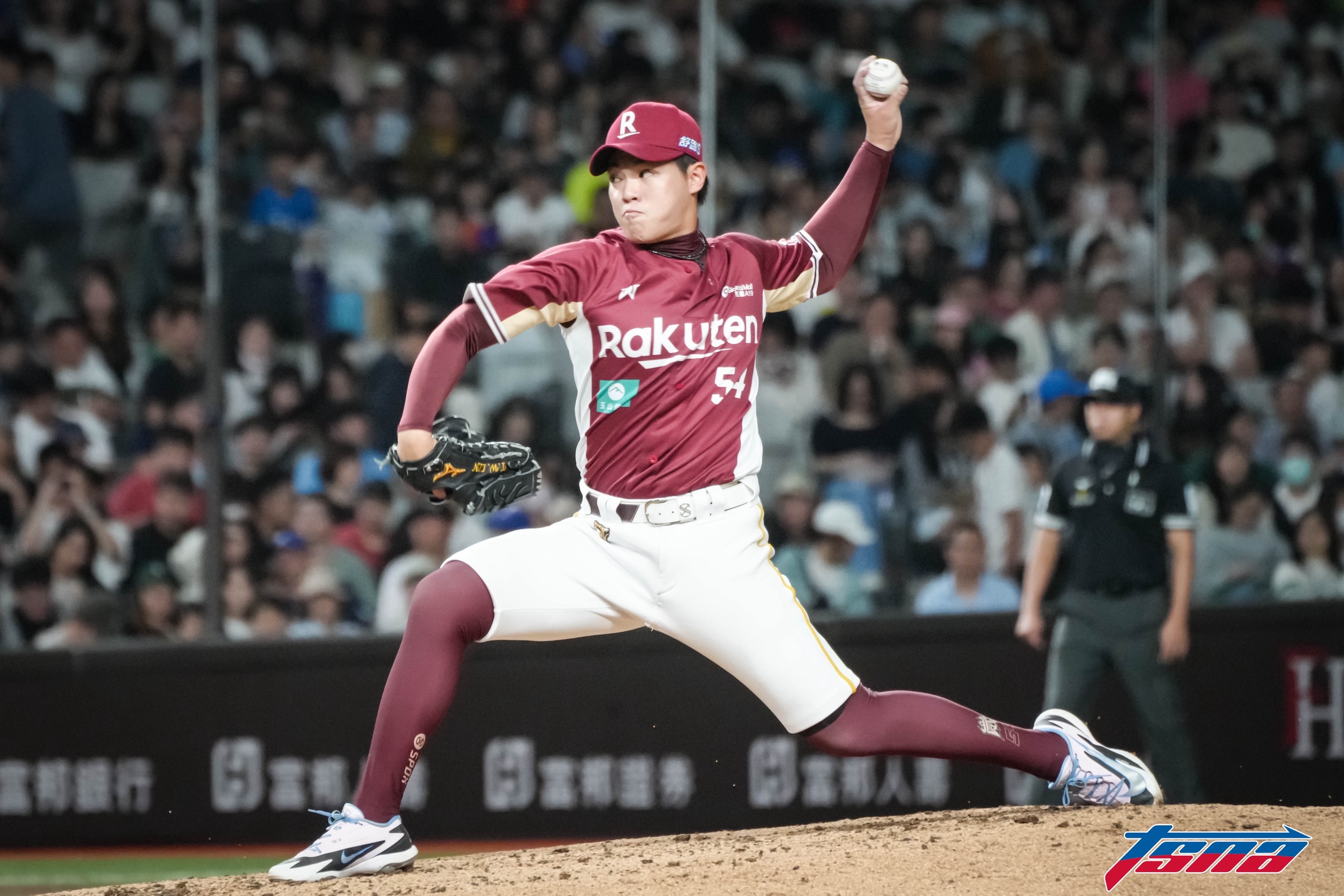 樂天桃猿》林子崴先發7.1局生涯最長！　曾豪駒讚他投球「非常完美」