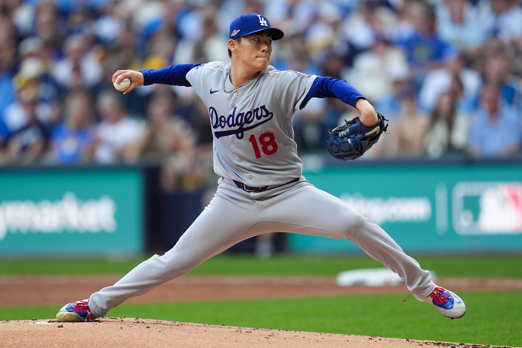 MLB》山本由伸僅投2.2局就退場　羅伯斯賽後點出鮑爾斯纏鬥12球是關鍵